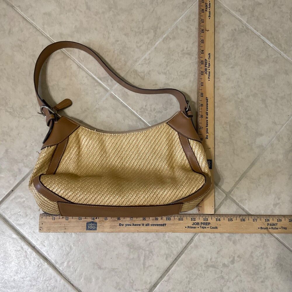 Fossil Woven Straw Baguette Handbag in Cream/Tan One Size striped liner - Picture 13 of 16
